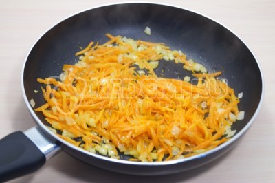 Грибной суп с рисом и овощами