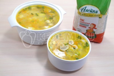 Грибной суп с рисом и овощами