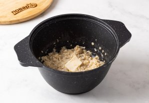 Карамельная овсяная каша на молоке с бананом Карамельная овсяная каша на молоке с бананом