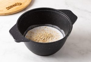 Карамельная овсяная каша на молоке с бананом Карамельная овсяная каша на молоке с бананом