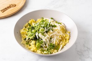 Картофельные вафли с сыром