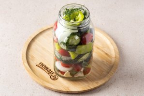 Маринованное овощное ассорти