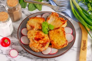 Медальоны из свинины в мультиварке