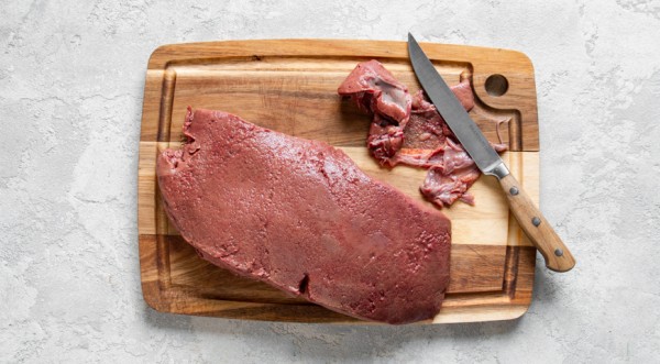 Мягкая говяжья печень на сковороде, пошаговый рецепт с фото Мягкая говяжья печень на сковороде, пошаговый рецепт с фото