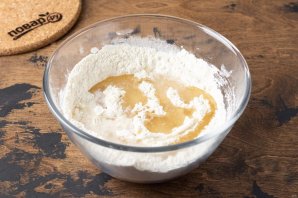 Насыпной пирог с клубникой Насыпной пирог с клубникой