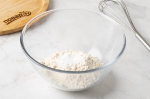 Оладьи с малиной и лимоном