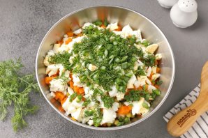 "Оливье" с курицей и свежим огурцом