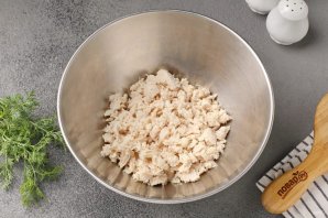 "Оливье" с курицей и свежим огурцом