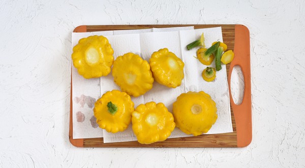 Патиссоны, жаренные с чесноком на сковороде, пошаговый рецепт с фото