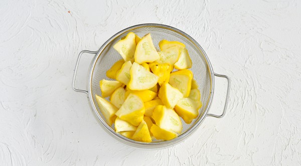 Патиссоны, жаренные с чесноком на сковороде, пошаговый рецепт с фото