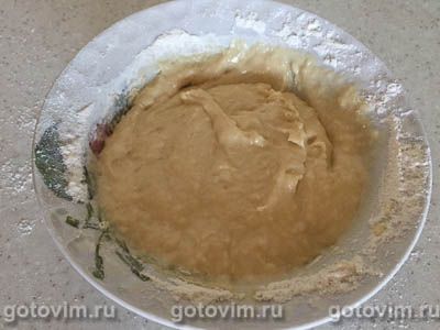 Печенье в форме (на плите) Печенье в форме (на плите)