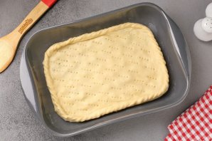 Песочный пирог с фаршем