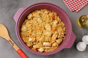 Плов из булгура с куриной грудкой