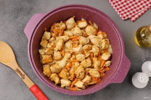 Плов из булгура с куриной грудкой