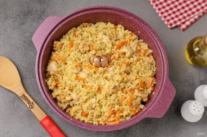 Плов из булгура с куриной грудкой