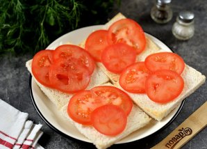 Потапцы с помидорами