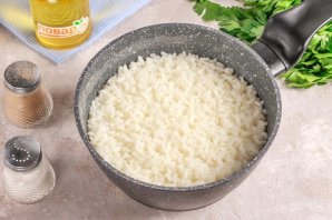 Рисовые шарики с креветками и творожным сыром