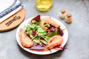 Салат с красной икрой