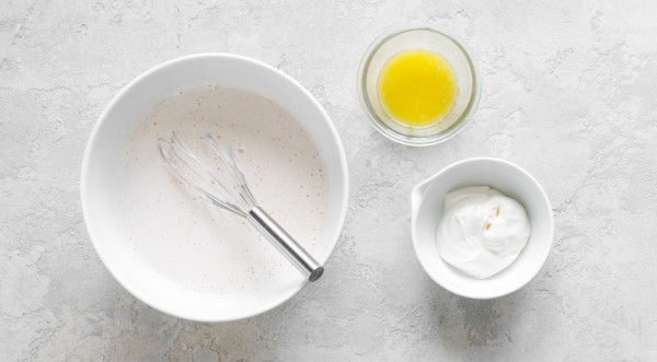 Шарлотка с клубникой, пошаговый рецепт с фото Шарлотка с клубникой, пошаговый рецепт с фото