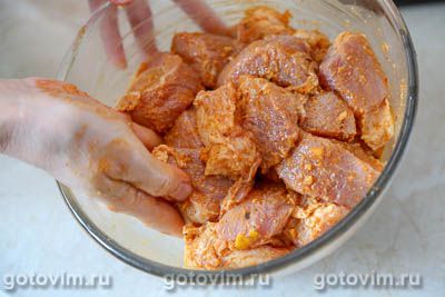 Шашлык из свинины в маринаде из лимона с паприкой