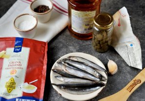 Соус "Цезарь" с анчоусами Соус "Цезарь" с анчоусами