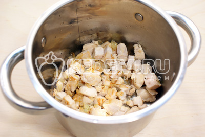 Суп с курицей и макаронами