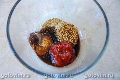 Свинина, запеченная в пакете с картофелем, капустой и грибами Свинина, запеченная в пакете с картофелем, капустой и грибами