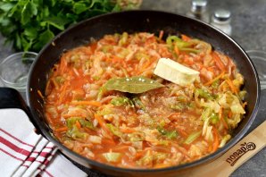 Тушеная капуста по-русски