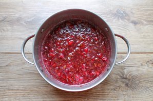 Варенье из малины и ревеня