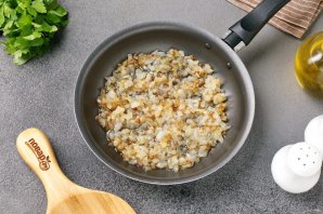 Вареники с жареным луком