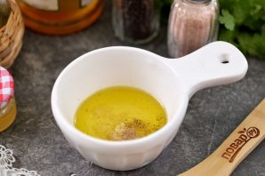 Закуска из помидоров с луком и медом Закуска из помидоров с луком и медом