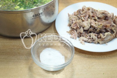 Зеленый борщ с щавелем и ревенем Зеленый борщ с щавелем и ревенем