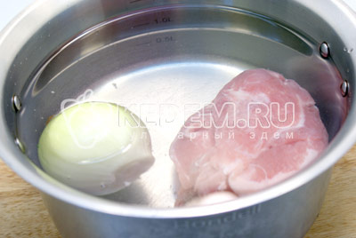 Зелёный борщ с щавелем и черемшой Зелёный борщ с щавелем и черемшой