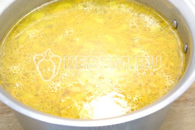 Зелёный борщ с щавелем и черемшой Зелёный борщ с щавелем и черемшой