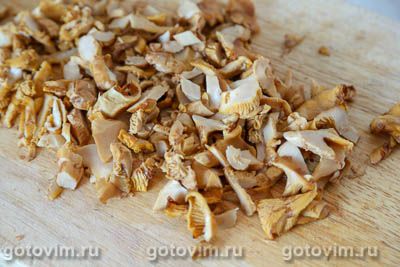 Блины на кефире с жареными грибами и баклажанами Блины на кефире с жареными грибами и баклажанами