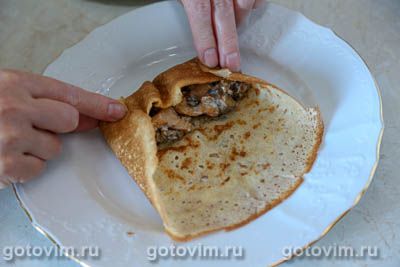 Блины на кефире с жареными грибами и баклажанами Блины на кефире с жареными грибами и баклажанами