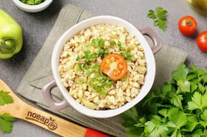 Булгур с фаршем, сладким перцем и сметаной Булгур с фаршем, сладким перцем и сметаной