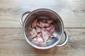 Бульон из куриных желудков