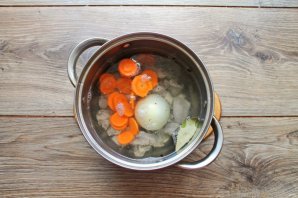 Бульон из куриных желудков