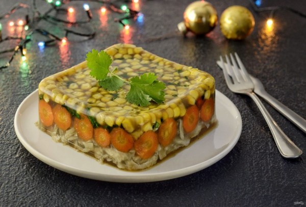 Чем полезен холодец? Чем полезен холодец?