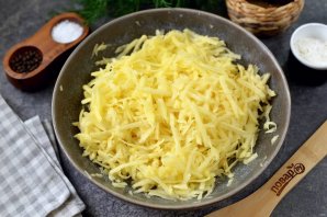 Драники с беконом и крабовыми палочками Драники с беконом и крабовыми палочками