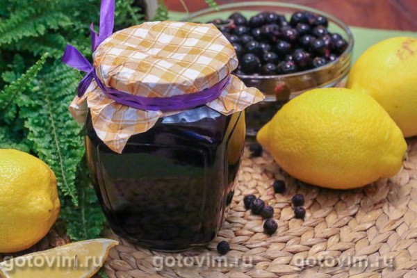 Компот из ирги с лимоном Компот из ирги с лимоном