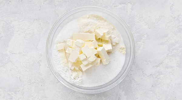 Королевская ватрушка с вишней, пошаговый рецепт с фото Королевская ватрушка с вишней, пошаговый рецепт с фото