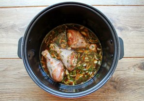 Курица в чайном маринаде в мультиварке