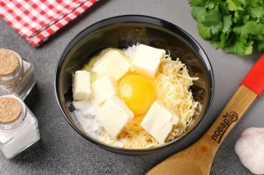 Куриный суп с сырными шариками и картофелем