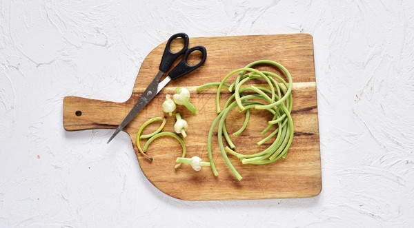 Маринованные стрелки чеснока, пошаговый рецепт с фото