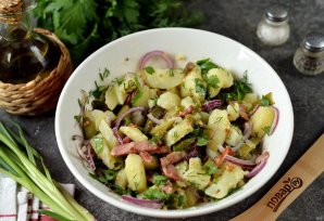 Немецкий картофельный салат с беконом Немецкий картофельный салат с беконом