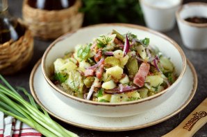 Немецкий картофельный салат с беконом Немецкий картофельный салат с беконом