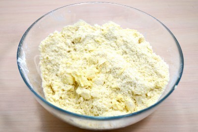 Открытый пирог с помидорами и сыром Открытый пирог с помидорами и сыром