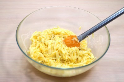 Открытый пирог с помидорами и сыром Открытый пирог с помидорами и сыром